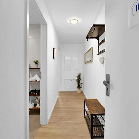 아파트호텔 Inhome - Kueche - Parken - Tv 슈바비슈할