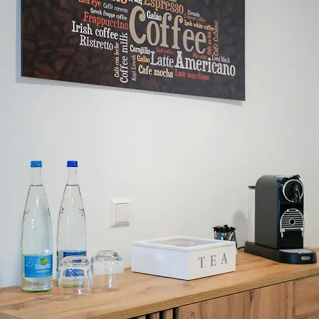 아파트호텔 Inhome - Kueche - Parken - Tv 3*