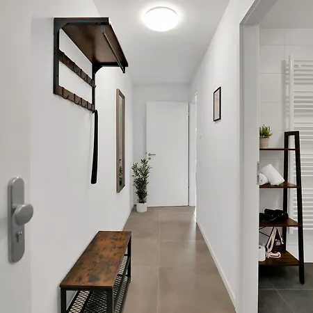 Inhome - Kueche - Parken - Tv 3* 슈바비슈할