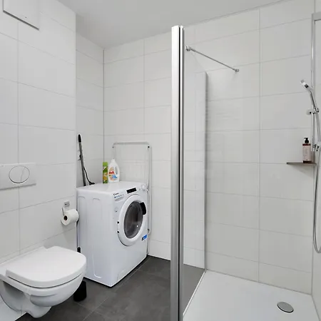 Inhome - Kueche - Parken - Tv 3* 슈바비슈할