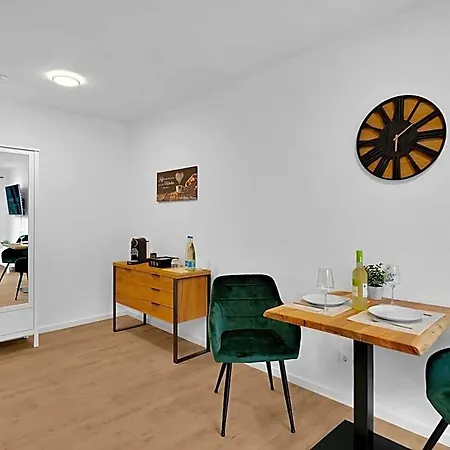 Apartmanhotel Inhome - Kueche - Parken - Tv 3*
