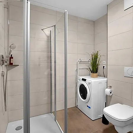 Inhome - Kueche - Parken - Tv 3*